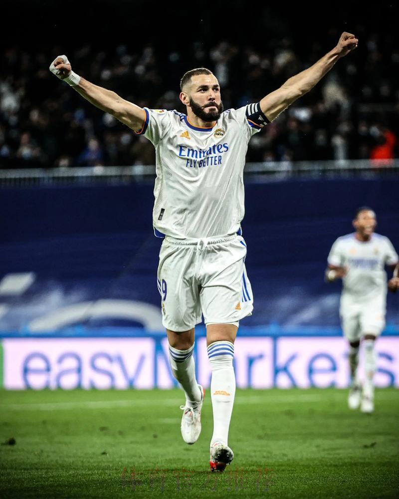 科贝:世界杯决赛前本泽马代表皇马出战 说明他已康复 科贝:世界杯决赛前本泽马代表皇马出战 说明他已康复